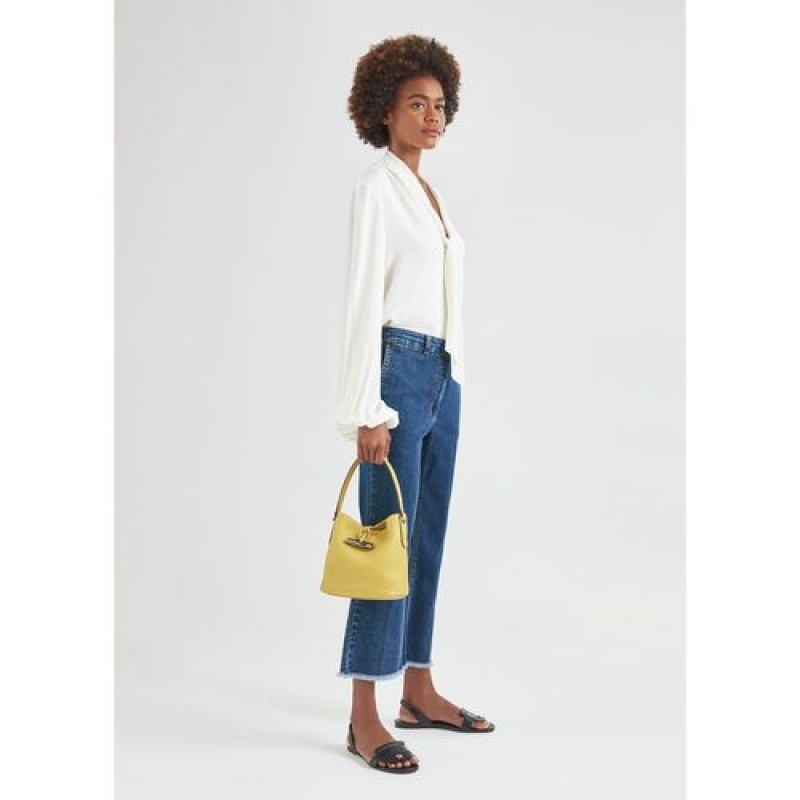 Longchamp Roseau Essential Bucket bag S Yellow | VCKFOMR-53