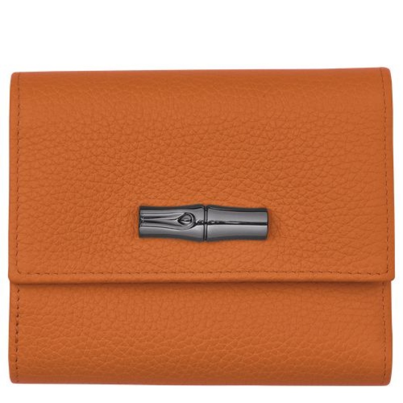 Longchamp Roseau Essential Compact wallet Saffron | JGHMRWB-27