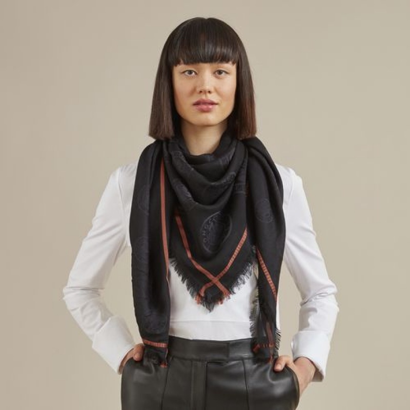 Longchamp Shawl Black | GNMAHBJ-75